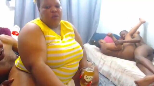 Mother and Daughter Getting Fucked in The Same Room XXX Video